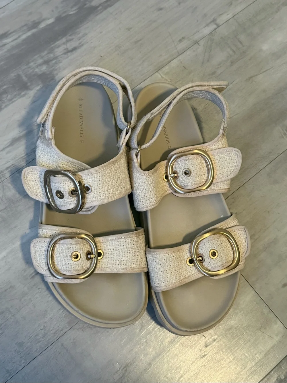 stradivarius Cream Double-Buckle Women's Sandals